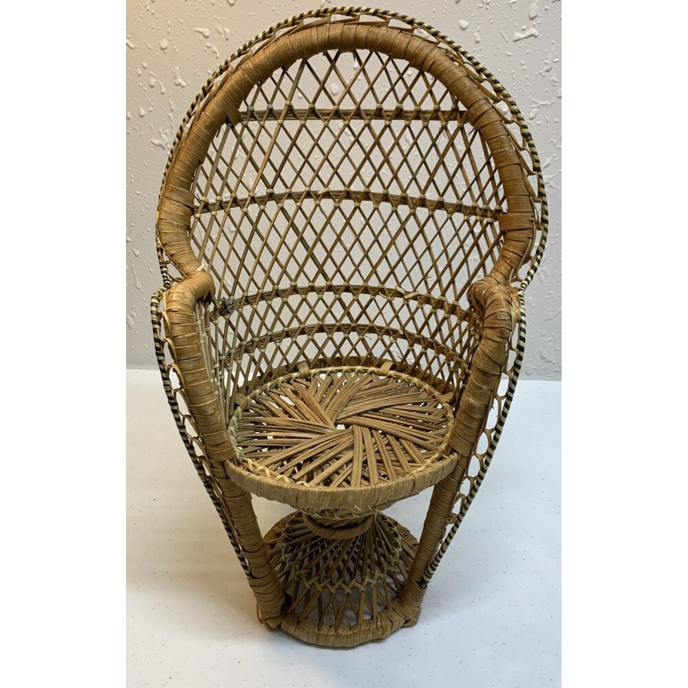 Vtg Peacock 15.5” Chair Fan Back Wicker Rattan Doll Plant Stand MCM Hippie Boho